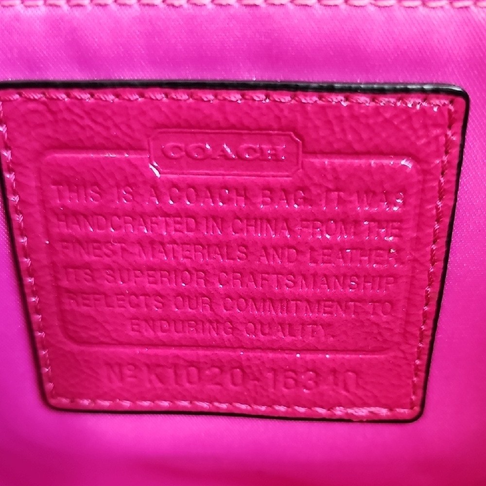 Coach Poppy 2010 Pink Ombré Floral Appliqué Glam Tote 3 Hangtags - Picture 14 of 17
